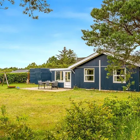 Ubavka - 200m From The Sea By Interhome